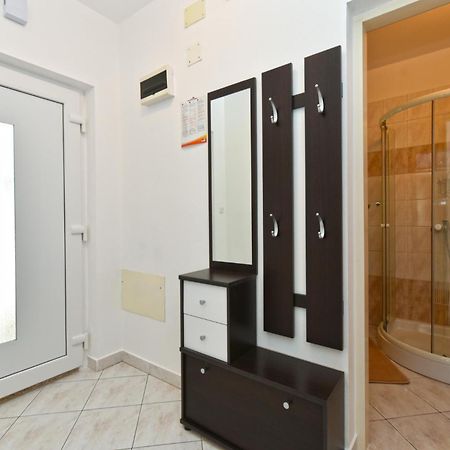 Apartments Nevina 1230 Pula Exterior photo